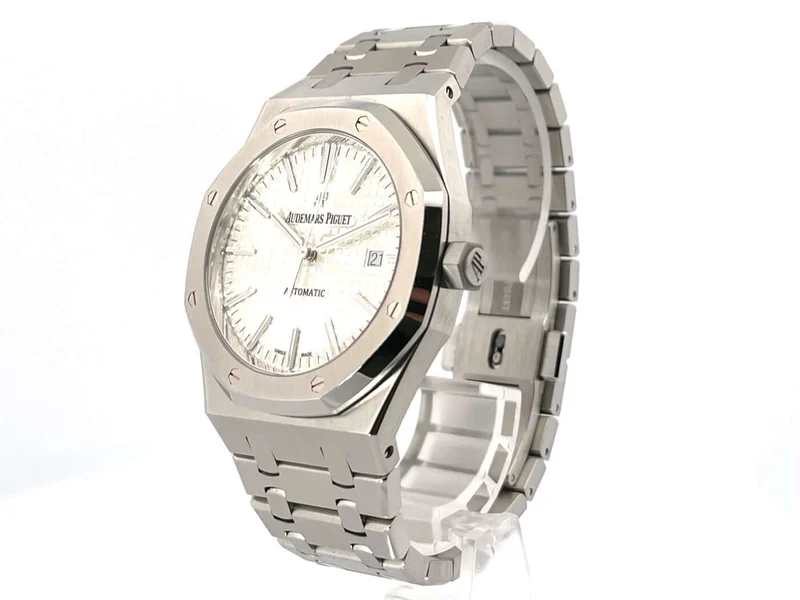 Audemars Piguet AP Royal Oak 15400ST.OO.1220ST.02 aus 2018