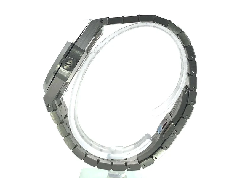 Audemars Piguet AP Royal Oak 15500ST.OO.1220ST.04 aus 2020