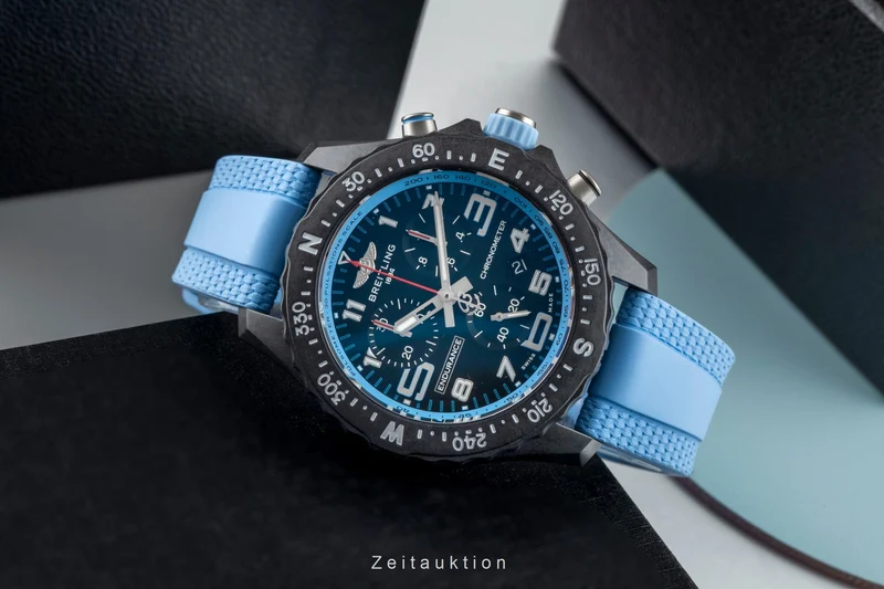 Breitling Endurance Pro chronograph breitlight quartz unisex X83310281B1S1 LP: 3450EUR [2602164]