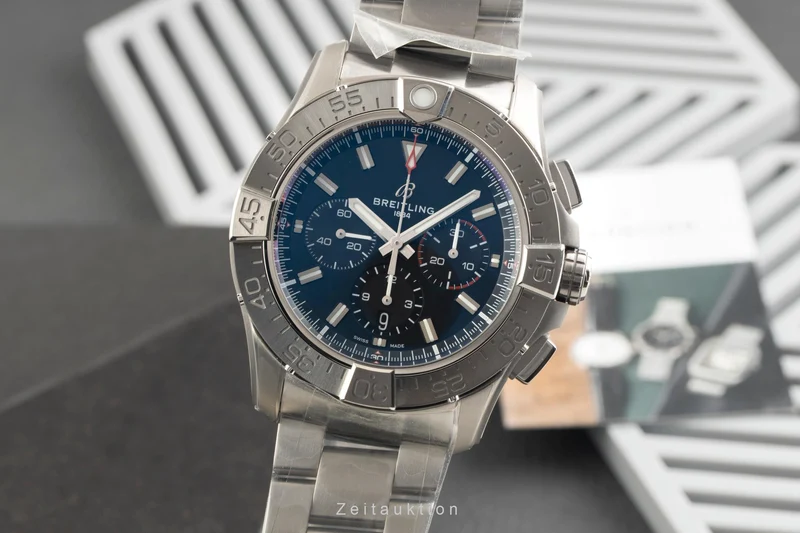 Breitling Avenger chronograph titanium automatic men's watch EB0148101B1E1 LP: 9950EUR [2602158]