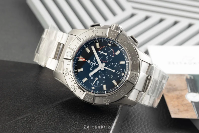 Breitling Avenger chronograph titanium automatic men's watch EB0148101B1E1 LP: 9950EUR [2602158]