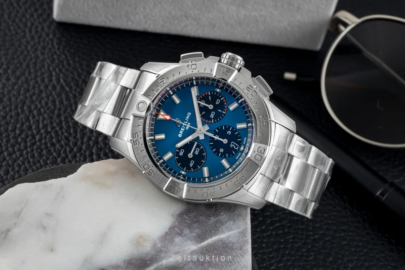 Breitling Avenger chronograph steel automatic men's watch AB0146101C1A1 LP: 7200EUR [2602116]