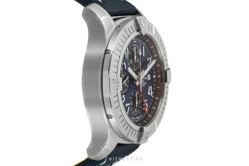 Breitling Avenger chronograph steel automatic men's watch A24315101C1X1 LP: 6600EUR [2602113]