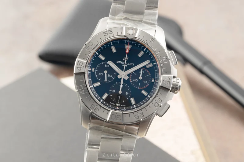Breitling Avenger chronograph steel automatic men's watch AB0147101B1A1 LP: 7200EUR [2602151]