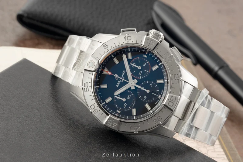 Breitling Avenger chronograph steel automatic men's watch AB0147101B1A1 LP: 7200EUR [2602151]