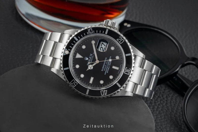 Rolex Submariner steel automatic men's watch 16610T [2602302]
