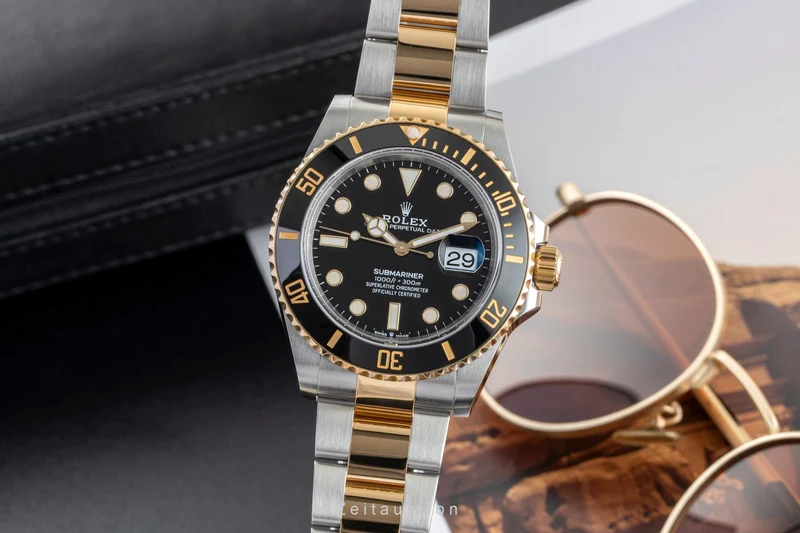 Rolex Submariner steel / gold automatic men's watch 126613LN [2602464]