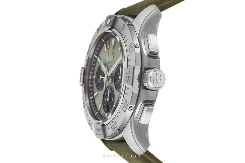 Breitling Avenger chronograph steel automatic men's watch AB0147101L1X1 LP: 6900EUR [2602178]