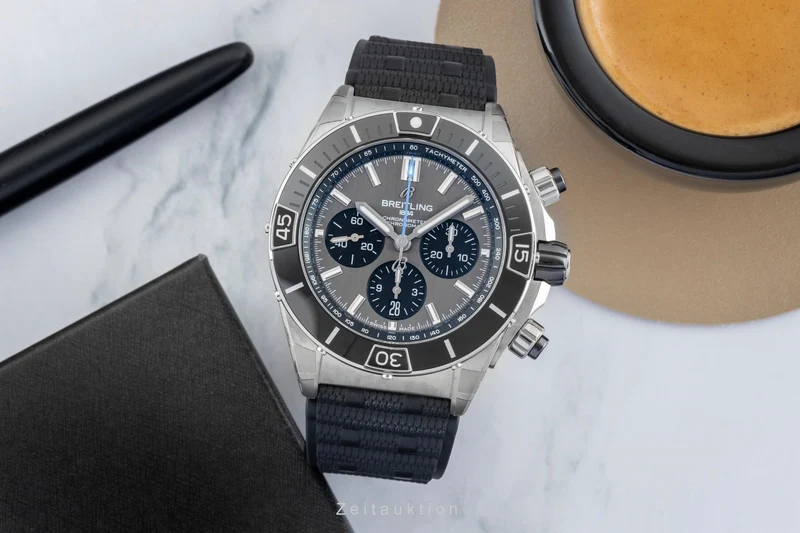 Breitling Chronomat chronograph titanium automatic men's watch EB0136251M1S1 LP: 11100EUR [2602126]