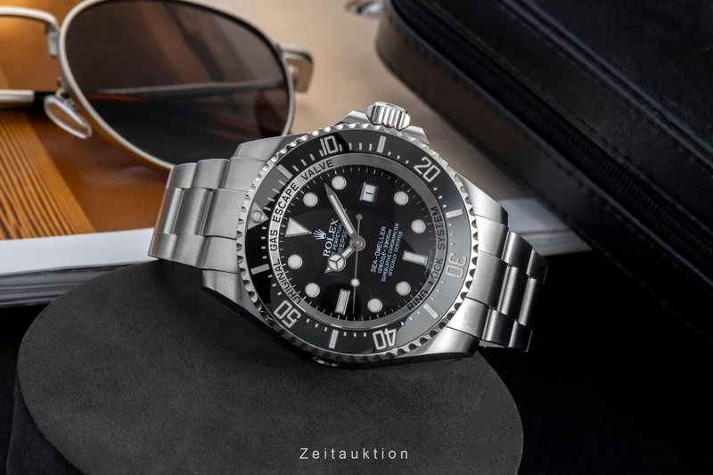 Rolex Sea-Dweller steel automatic men's watch 116660 [2602424]