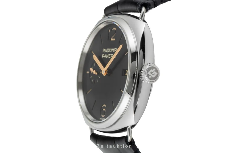 Panerai Radiomir steel automatic men's watch PAM01572 LP: 6300EUR [2602379]