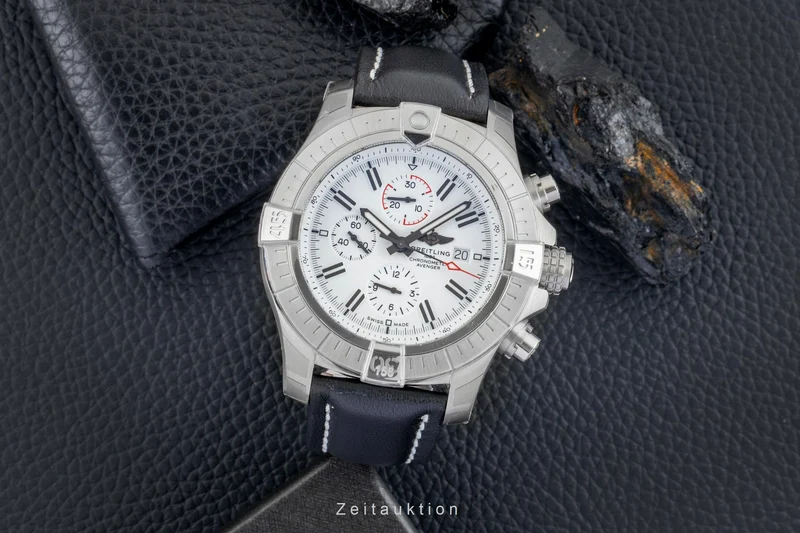 Breitling Super Avenger steel automatic men's watch A133751A1A1X2 LP: 5700EUR [2602237]