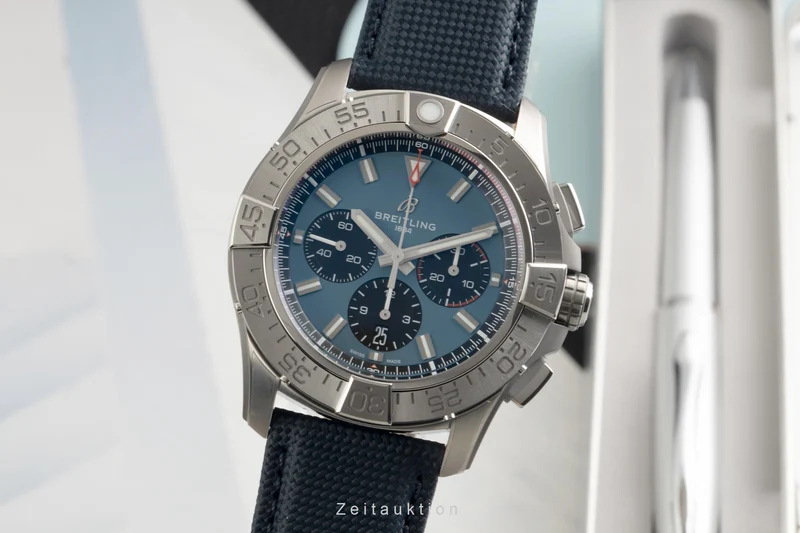 Breitling Avenger chronograph titanium automatic men's watch EB0148101C1X1 LP: 9150EUR [2602159]