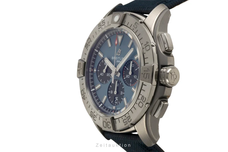 Breitling Avenger chronograph titanium automatic men's watch EB0148101C1X1 LP: 9150EUR [2602159]
