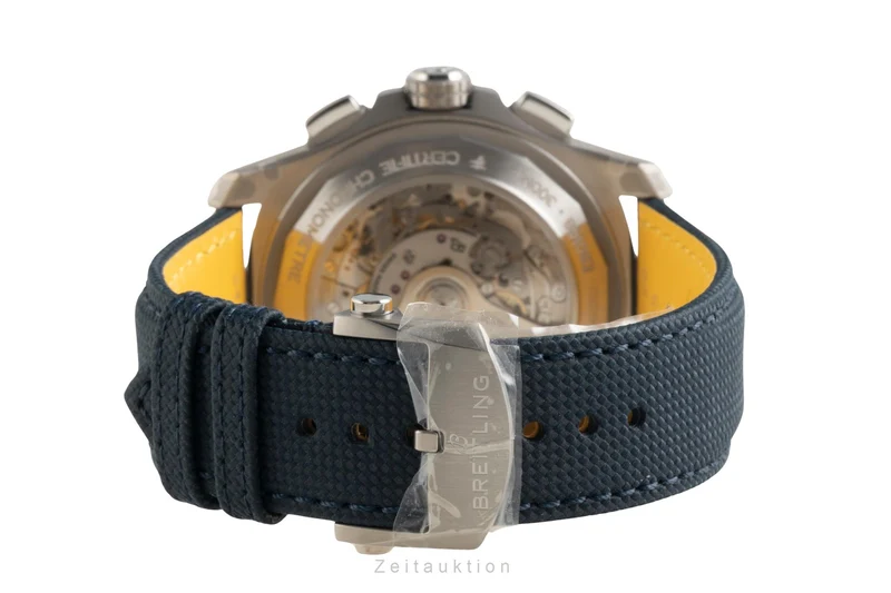 Breitling Avenger chronograph titanium automatic men's watch EB0148101C1X1 LP: 9150EUR [2602159]