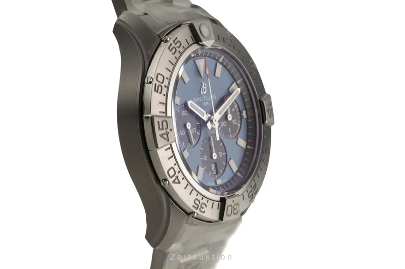 Breitling Avenger chronograph titanium automatic men's watch EB0148101C1E1 LP: 9950EUR [2602157]