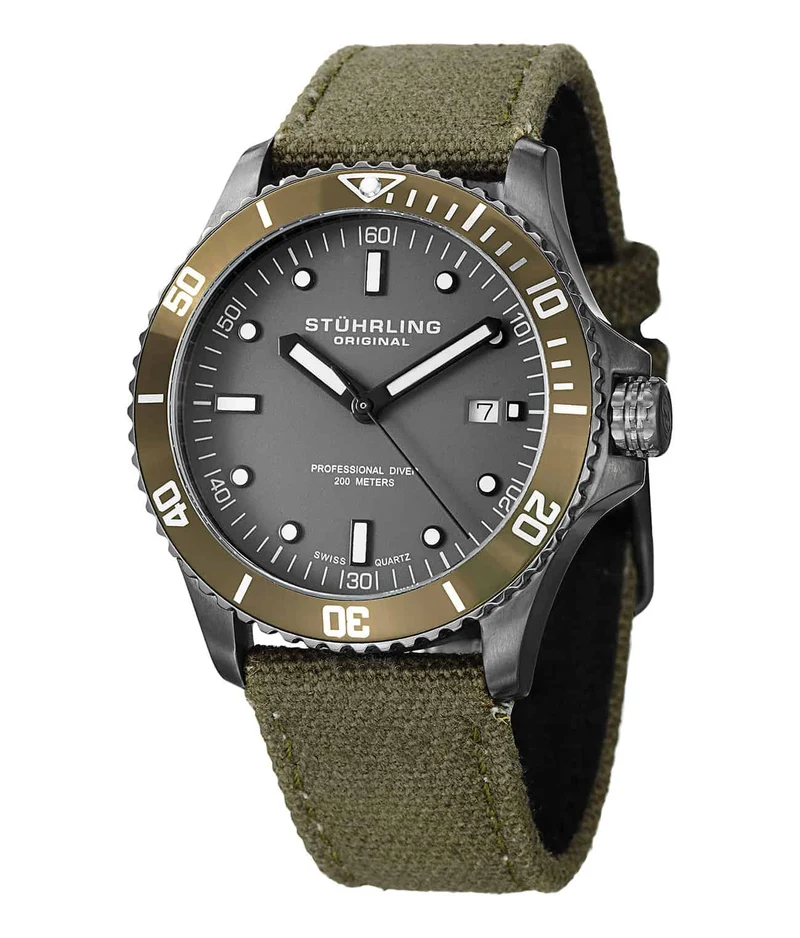Caravel 825 Quartz 42mm Diver