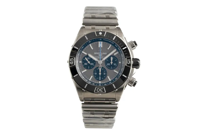 Breitling Chronomat chronograph titanium automatic men's watch EB0136251M1E1 LP: 13500EUR [2602125]