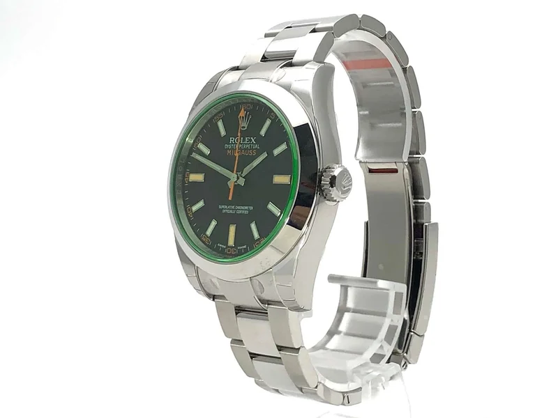 Rolex Oyster Perpetual Milgauss 116400GV verklebt aus 2018 LC100