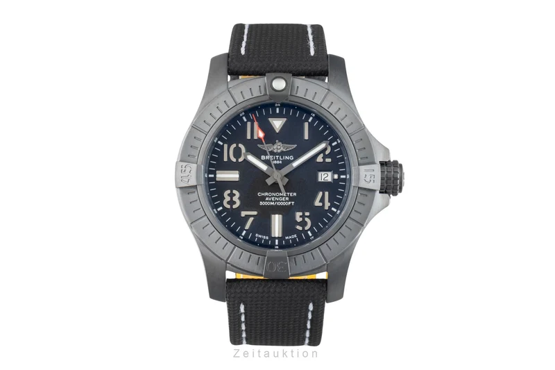 Breitling Avenger titanium automatic men's watch V17319101B1X1 LP: 5350EUR [2602118]