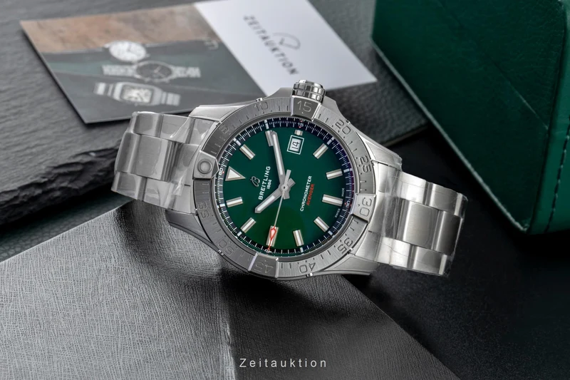 Breitling Avenger steel automatic men's watch A17328101L1A1 LP: 5100EUR [2602108]