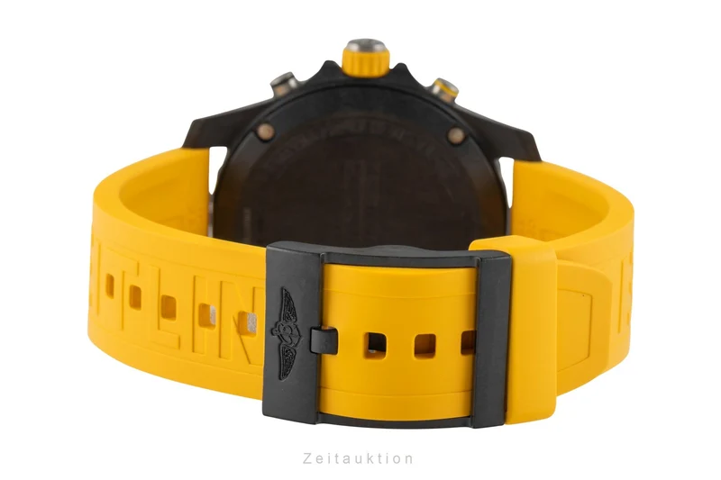 Breitling Endurance Pro chronograph breitlight quartz men's watch X82310A41B1S1 LP: 3600EUR [2602132]