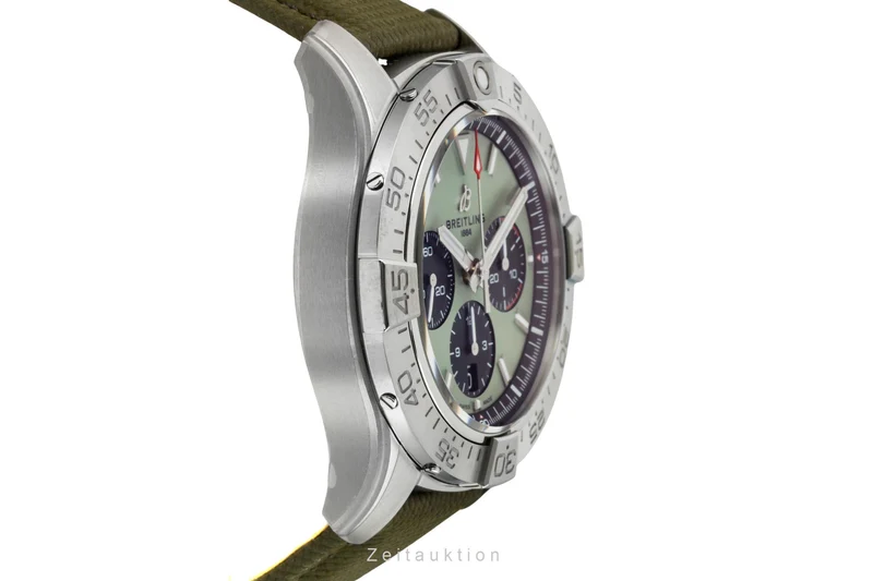 Breitling Avenger chronograph steel automatic men's watch AB0147101L1X1 LP: 6900EUR [2602179]