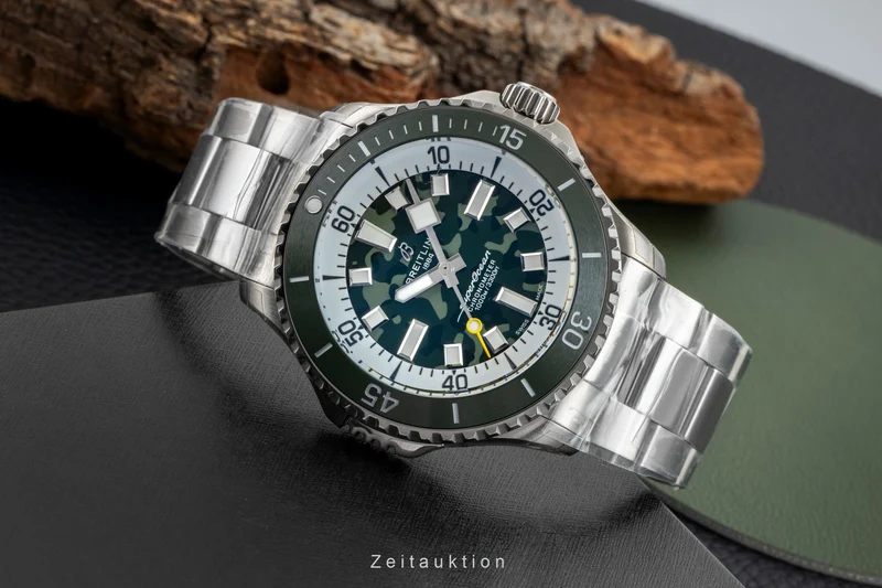 Breitling Superocean titanium automatic men's watch E10379D31L1E1 LP: 7350EUR [2602194]