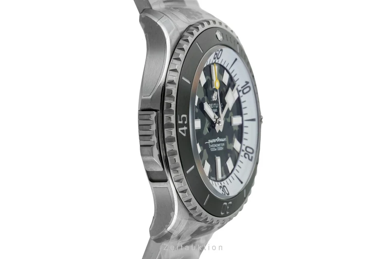Breitling Superocean titanium automatic men's watch E10379D31L1E1 LP: 7350EUR [2602194]