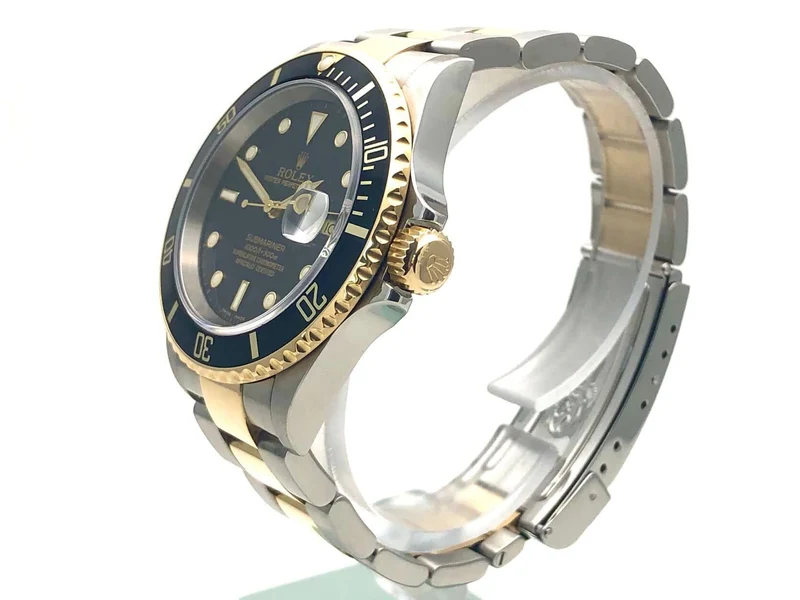 Rolex Submariner Date 16613 aus 2004 F-Serie neuer Service