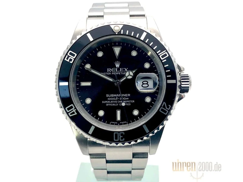 Rolex Submariner Date 16610 aus 2004 LC100