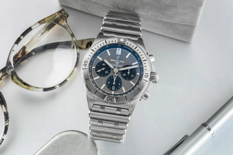Breitling Chronomat chronograph titanium automatic men's watch EB0134101M1E1 LP: 12500EUR [2602121]