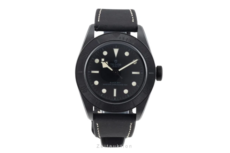 Tudor Black Bay ceramic / steel automatic men's watch 79210CNU-0001 LP: 5570EUR [2601964]
