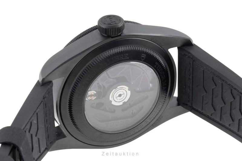 Tudor Black Bay ceramic / steel automatic men's watch 79210CNU-0001 LP: 5570EUR [2601964]