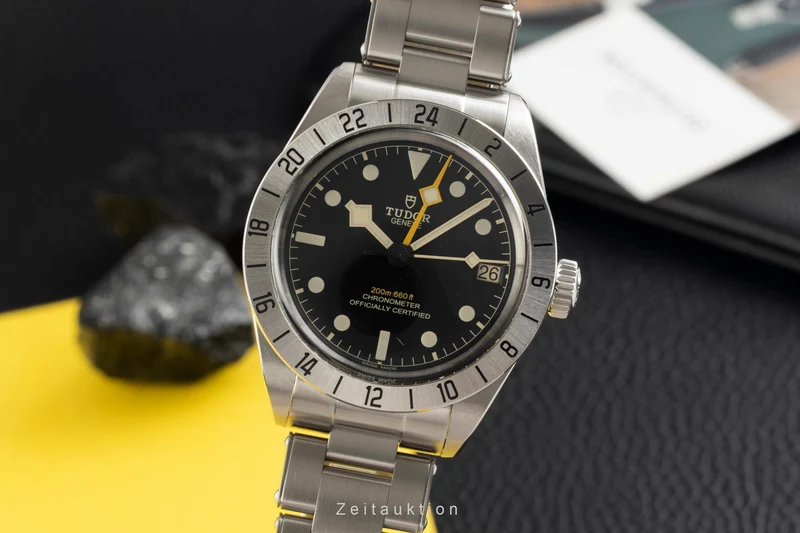 Tudor Black Bay steel automatic men's watch 79470 LP: 4610EUR [2602239]