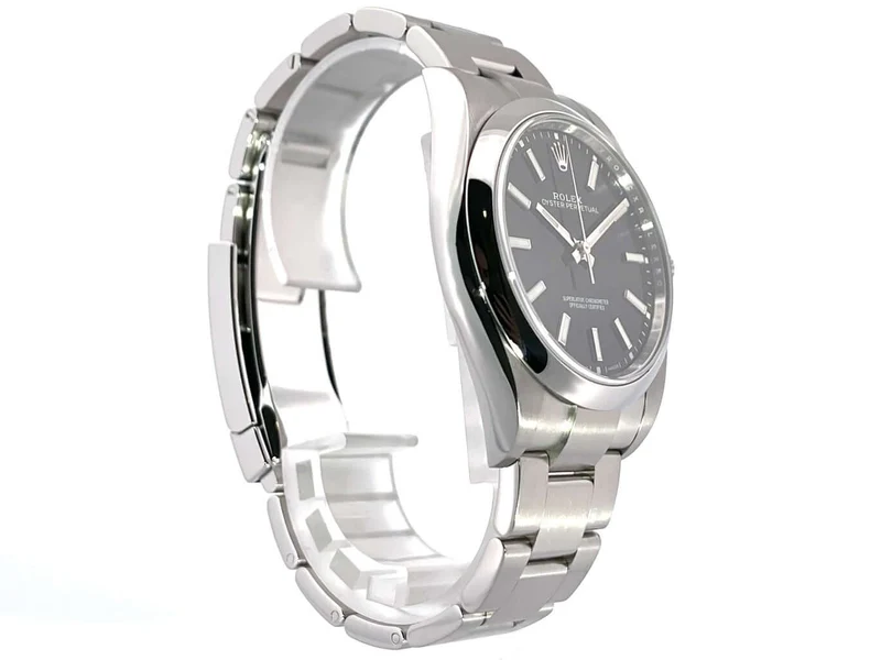 Rolex Oyster Perpetual 39 114300 Schwarz aus 2019