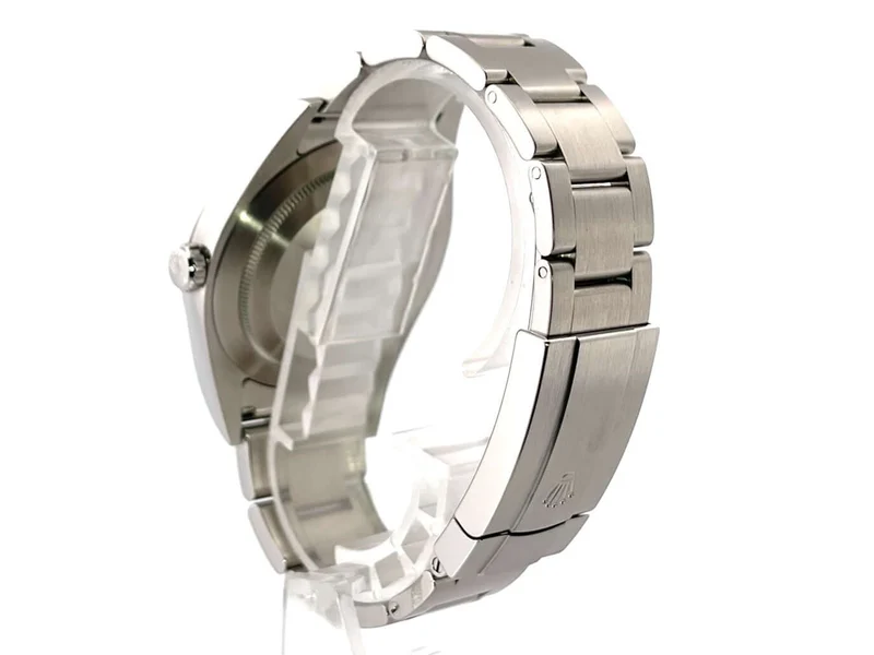 Rolex Oyster Perpetual 39 114300 Schwarz aus 2020