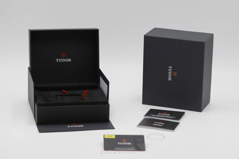 Tudor Black Bay steel automatic men's watch 7939A1A0RU-0001 LP: 4630EUR [2602286]