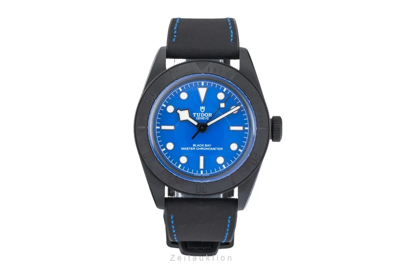Tudor Black Bay ceramic / steel automatic men's watch M79210CNU-0007 LP: 5570EUR [2601960]