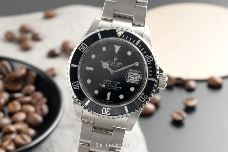 Rolex Submariner steel automatic men's watch 16610 T [2602386]