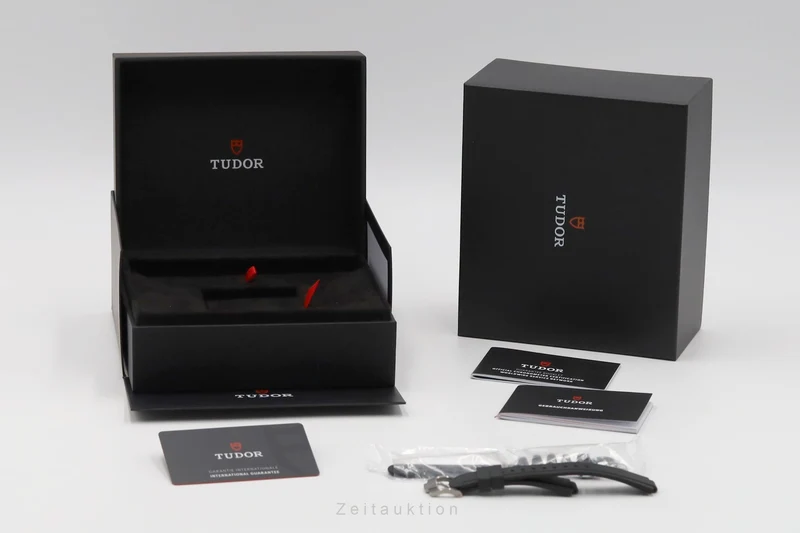 Tudor Pelagos titanium automatic men's watch 25407N-0001 LP: 5010EUR [2602423]
