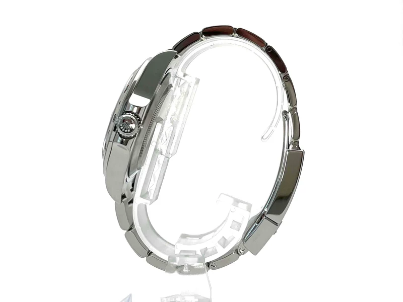 Rolex Explorer II 42 Edelstahl 216570 weißes Zifferblatt LC100 aus 2013