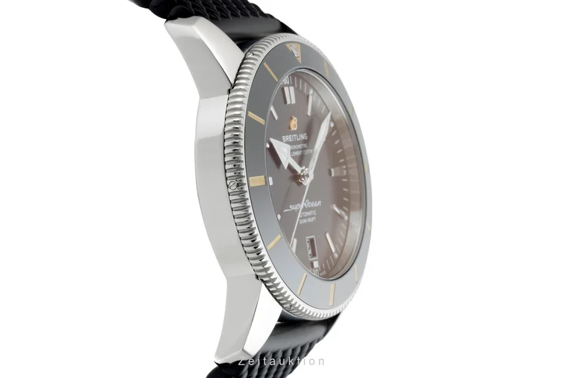 Breitling Superocean steel automatic men's watch AB2020 LP: 5750EUR [2601973]