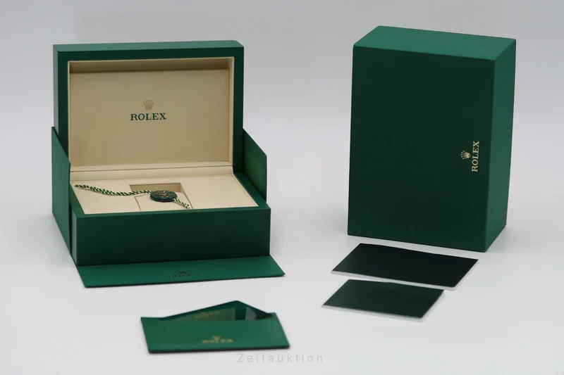 Rolex Submariner steel automatic men's watch 126610LV [2601998]
