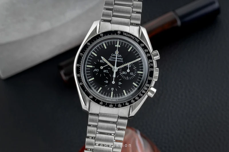 Omega Speedmaster Moonwatch chronograph steel manual winding men's watch ST145022 Vintage [2600862]
