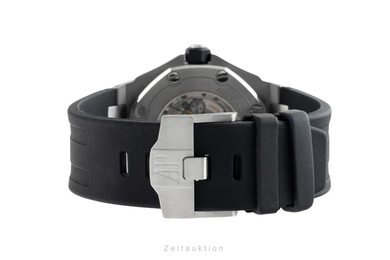 Audemars Piguet Royal Oak steel automatic men's watch 15710ST.OO.A002CA.02 LP: 30100EUR [2600936]