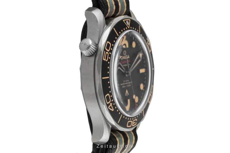 Omega Seamaster titanium automatic men's watch 210.92.42.20.01.001 LP: 9700EUR [2601636]
