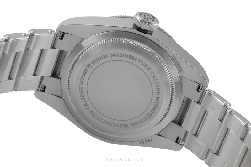 Tudor Black Bay steel automatic men's watch 79230N LP: 4740EUR [2601689]