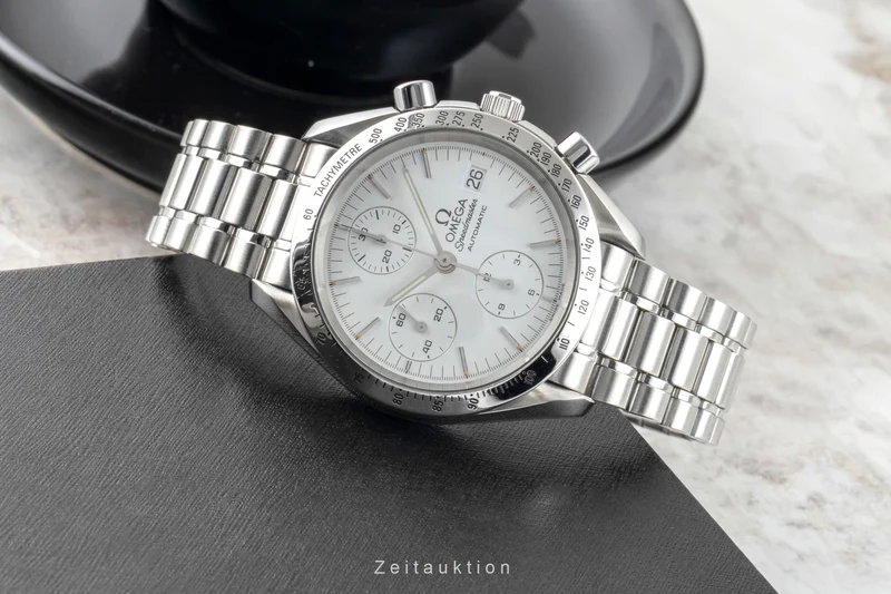 Omega Speedmaster Date chronograph steel automatic men's watch 3511.20.00 LP: 6100EUR [2601452]