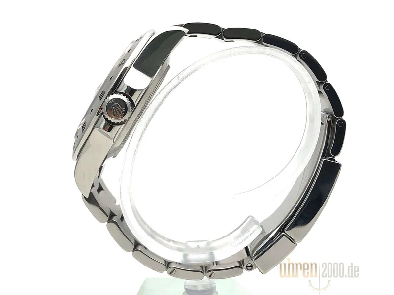 Rolex Explorer II 42 Edelstahl 216570 aus 2013 weißes Zifferblatt